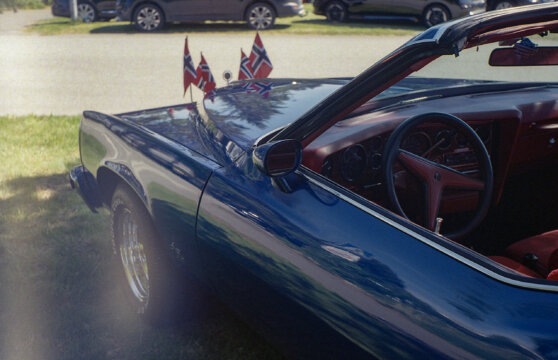 Photo information:
Film manufacturer: Kodak.
Film name: Ultramax.
Alias: .